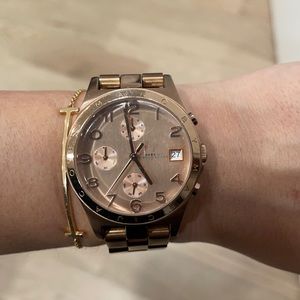 Rose Gold Marc Jacobs Women’s watch⌚️